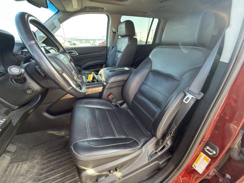 Used 2019 GMC Yukon XL Denali w/ Open Road Package AWD/4WD image 9