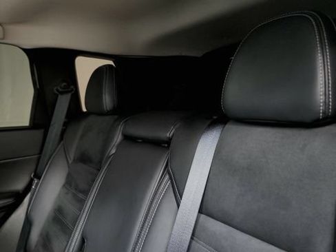 Used 2022 Mitsubishi Outlander SE AWD/4WD image 44