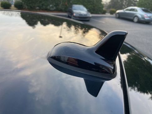 Used 2014 Mercedes-Benz C 300 4MATIC Sedan image 21