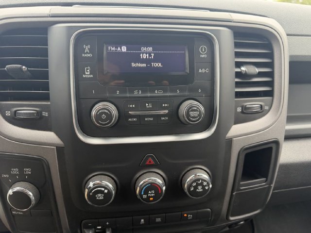 Used 2014 RAM 2500 Tradesman w/ Chrome Appearance Group AWD/4WD image 21
