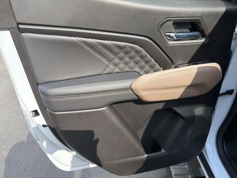 Used 2026 GMC Canyon Denali image 10