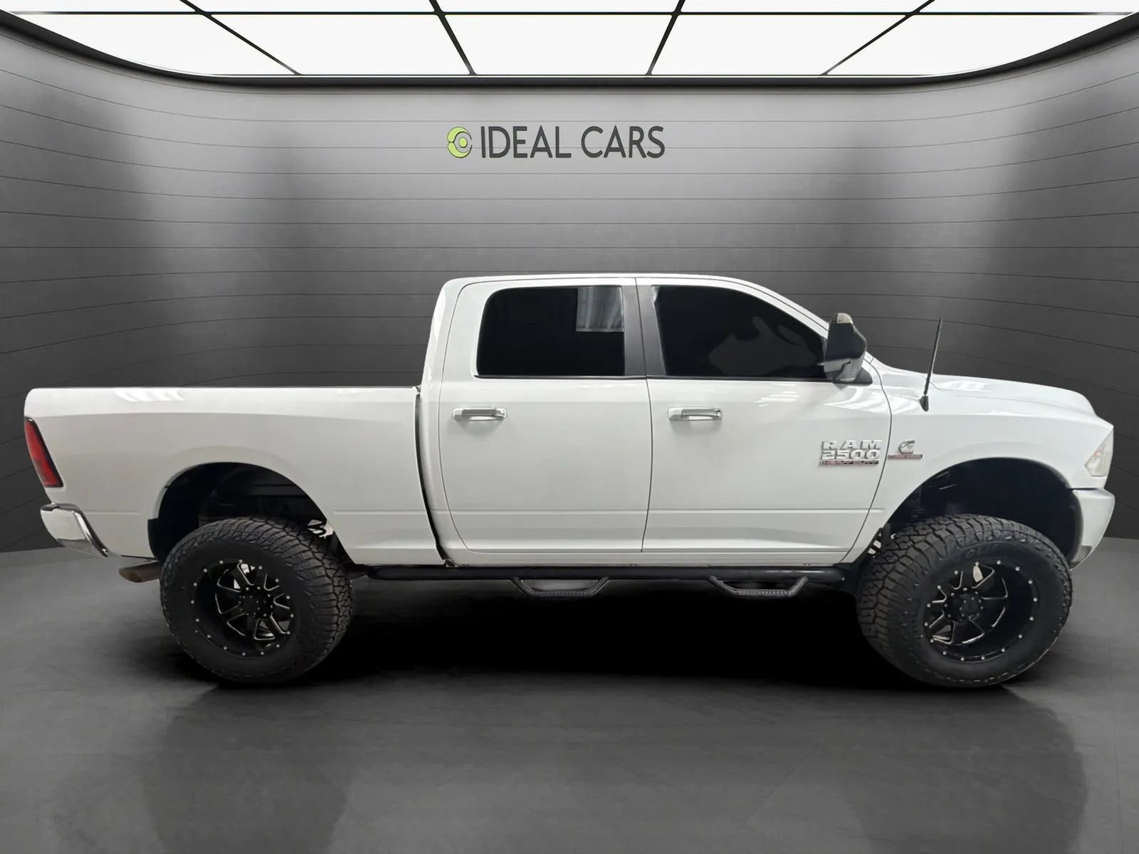 Used 2015 RAM 2500 SLT AWD/4WD image 6