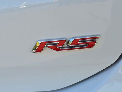 Used 2024 Chevrolet Equinox RS w/ RS Leather Package image 30