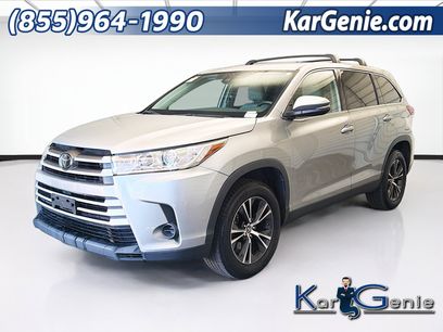 Used 2019 Toyota Highlander LE