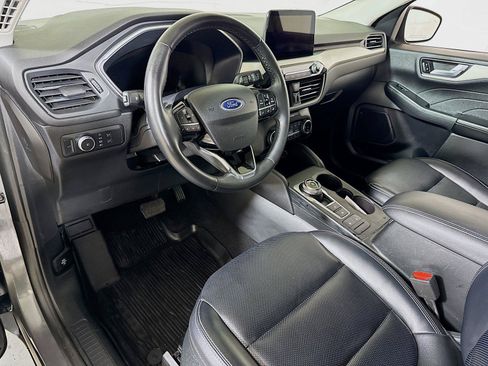 Used 2022 Ford Escape SEL w/ Technology Package AWD/4WD image 7