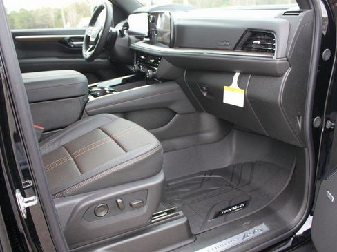 New 2026 Chevrolet Tahoe High Country image 5