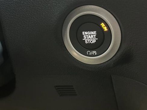 New 2026 Chrysler Pacifica Limited image 20