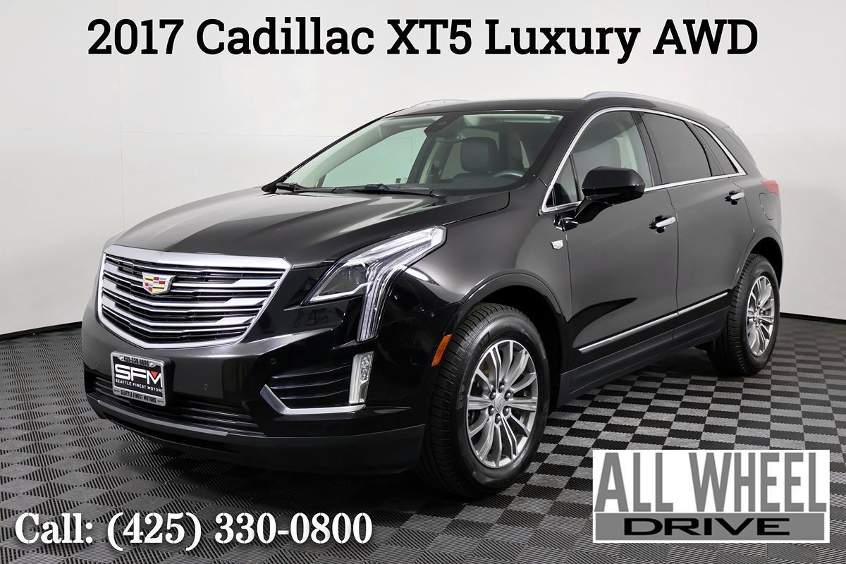 Used 2017 Cadillac XT5 Luxury w/ Driver Awareness Package AWD/4WD image 1