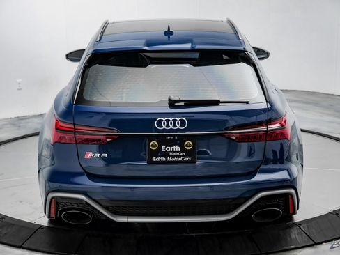 Used 2025 Audi RS 6 performance image 11
