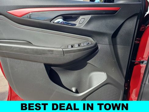 Used 2025 Chevrolet TrailBlazer RS w/ Driver Confidence Package image 26