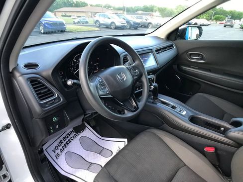 Used 2022 Honda HR-V EX image 19