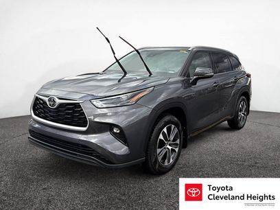 Used 2022 Toyota Highlander XLE