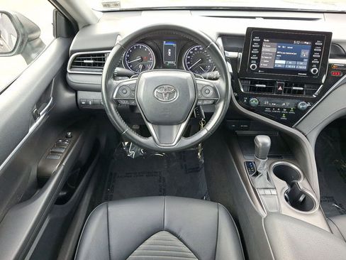 Used 2023 Toyota Camry SE FWD image 22