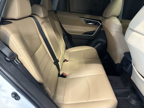 Certified 2025 Toyota RAV4 XLE Premium FWD image 35