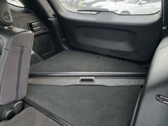Used 2018 Chevrolet Equinox Premier FWD image 8