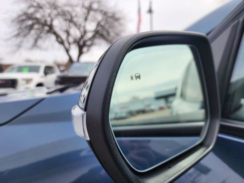 Certified 2025 Chevrolet Traverse RS w/ LPO, Floor Liner Package image 26