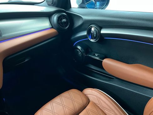 Used 2024 MINI Cooper S image 10