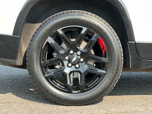 Used 2020 Chevrolet Traverse Premier w/ Redline Edition AWD/4WD image 28