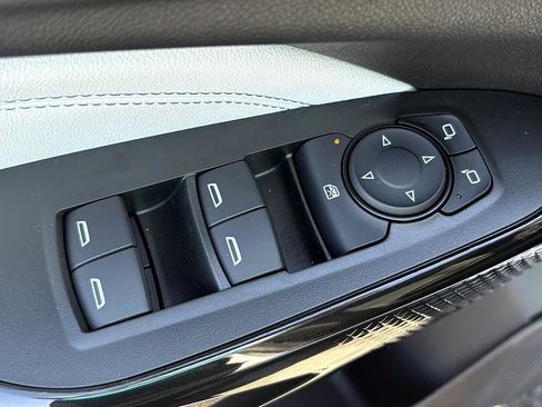 New 2026 Chevrolet Trax LT w/ LT Convenience Package image 14