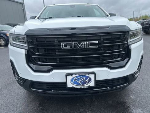 Used 2023 GMC Acadia SLE w/ Driver Convenience Package AWD/4WD image 8