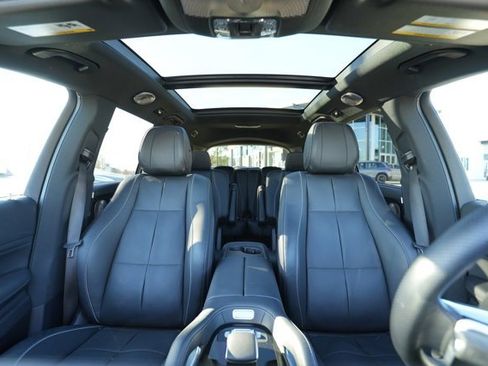 Used 2024 Mercedes-Benz GLS 450 GLS 450 image 36