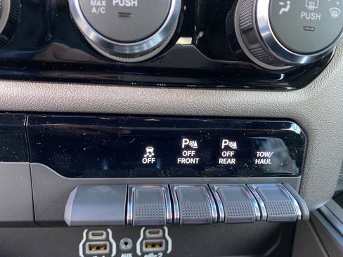 New 2026 RAM 1500 Big Horn image 10