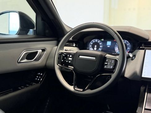 Used 2026 Land Rover Range Rover Velar Dynamic SE AWD/4WD image 6