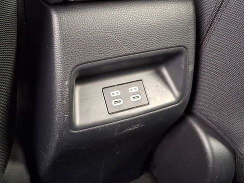 Certified 2023 Toyota Corolla SE image 11