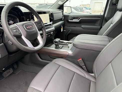 New 2026 GMC Sierra 1500 SLT w/ SLT Premium Plus Package AWD/4WD image 19