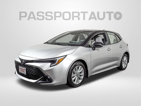 Used 2023 Toyota Corolla SE image 1