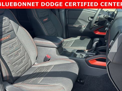 Used 2025 Nissan Frontier Pro-X image 30