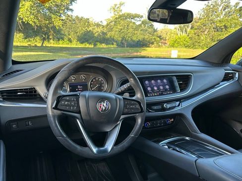 Used 2023 Buick Enclave Essence w/ Experience Buick Package FWD image 13