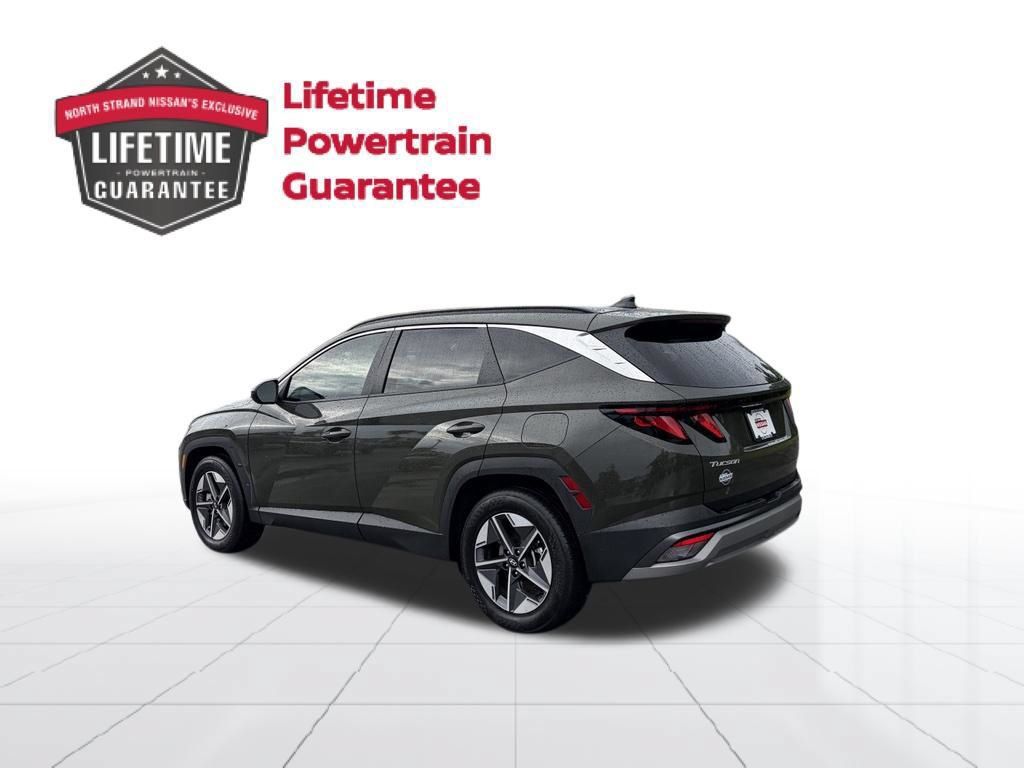 Used 2025 Hyundai Tucson SEL FWD image 3