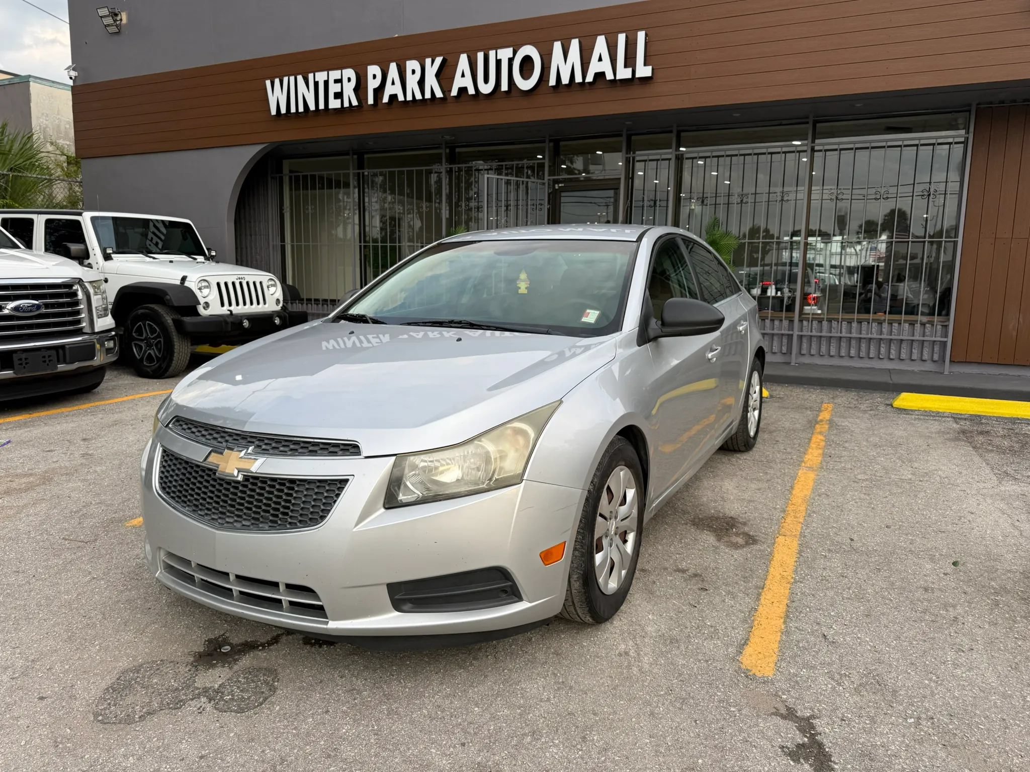 Used 2012 Chevrolet Cruze LS w/ Connectivity Package FWD image 1