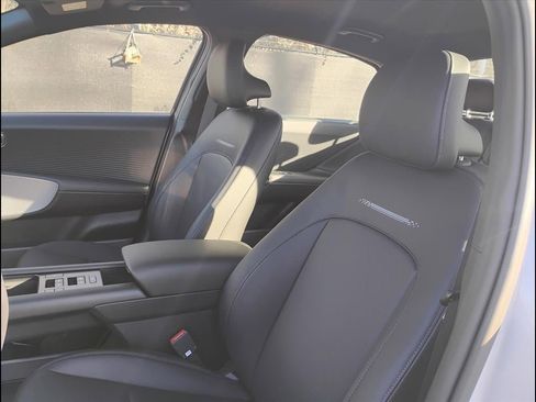 New 2025 Hyundai Ioniq 6 SEL image 21