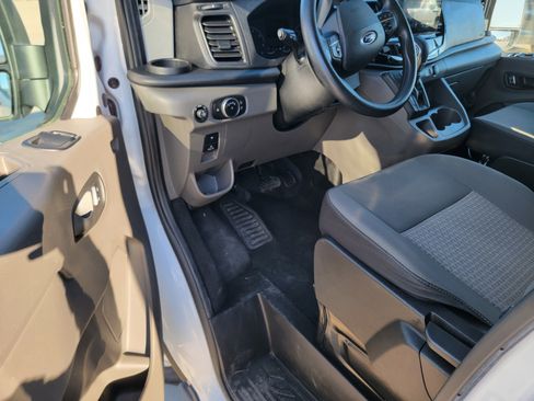 Used 2024 Ford Transit 350 XLT image 14