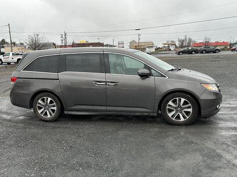 Used 2014 Honda Odyssey Touring image 9