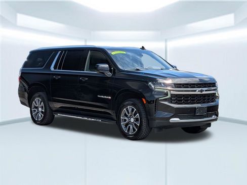 Used 2023 Chevrolet Suburban LS w/ Driver Alert Package RWD image 9