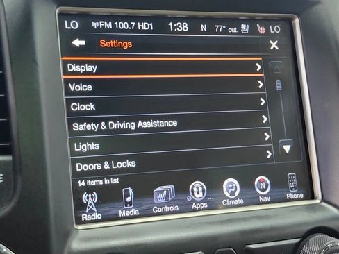 Used 2014 Jeep Grand Cherokee Limited w/ Luxury Group II AWD/4WD image 46