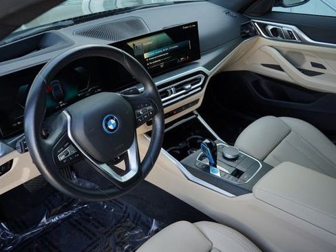 Used 2023 BMW i4 eDrive35 w/ Premium Package image 28