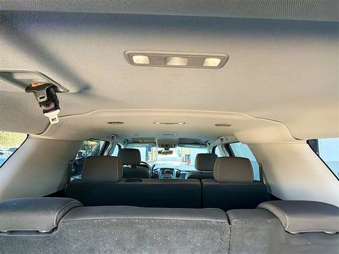 Used 2017 Chevrolet Suburban LS image 22