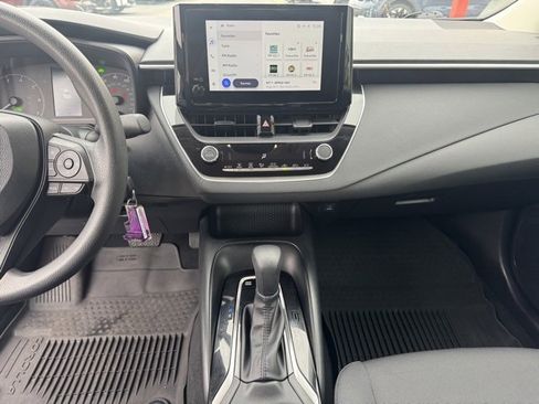Used 2024 Toyota Corolla image 21