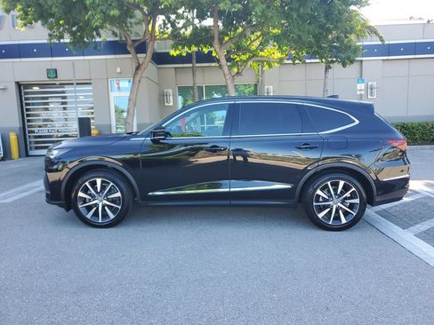 Certified 2026 Acura MDX FWD w/ Technology Package image 7