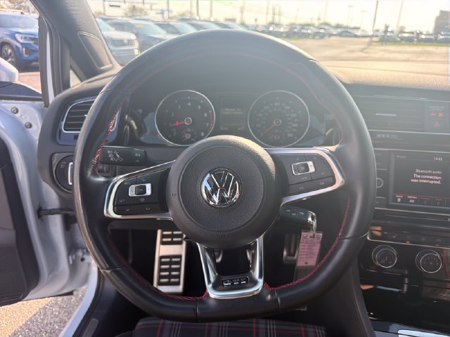 Used 2019 Volkswagen Golf 4-Door FWD image 14