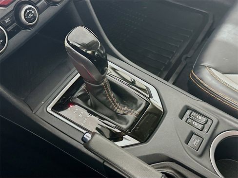 Used 2019 Subaru Crosstrek 2.0i Limited w/ Popular Package #4 image 16