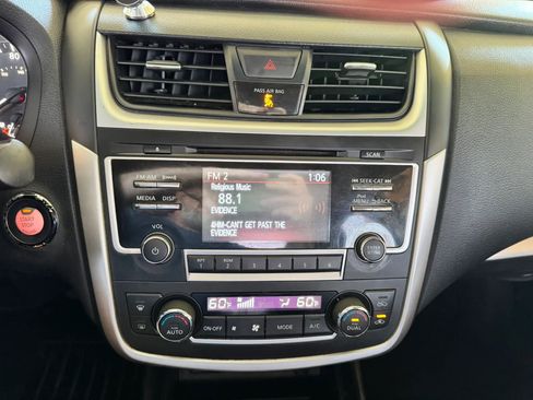 Used 2017 Nissan Altima 2.5 SV FWD image 13