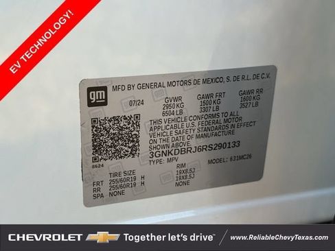 Used 2024 Chevrolet Blazer EV LT AWD/4WD image 31