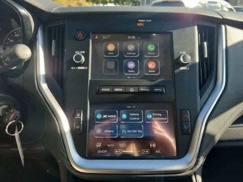 Certified 2022 Subaru Outback image 13