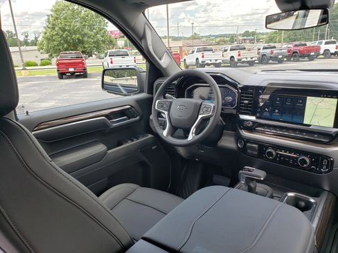 New 2026 Chevrolet Silverado 1500 RST w/ RST All Star Premium Package AWD/4WD image 38