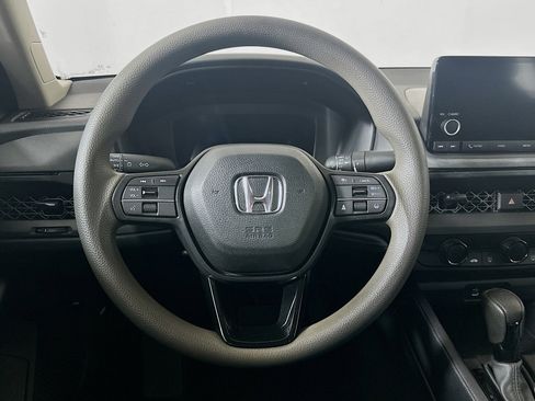 Used 2023 Honda Accord LX image 17